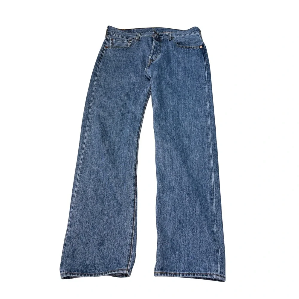 Levis 501 Original Fit Jeans Mens 33x30 Blue Medium Wash Straight Leg Button Fly